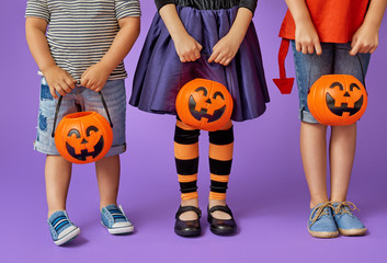 Canvas Print - kids at halloween