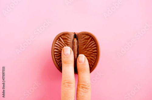 pink chocolate sex Robert mapplethorpe nude art