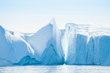 Wall Mural - Icebergs in Ilulissat, Greenland