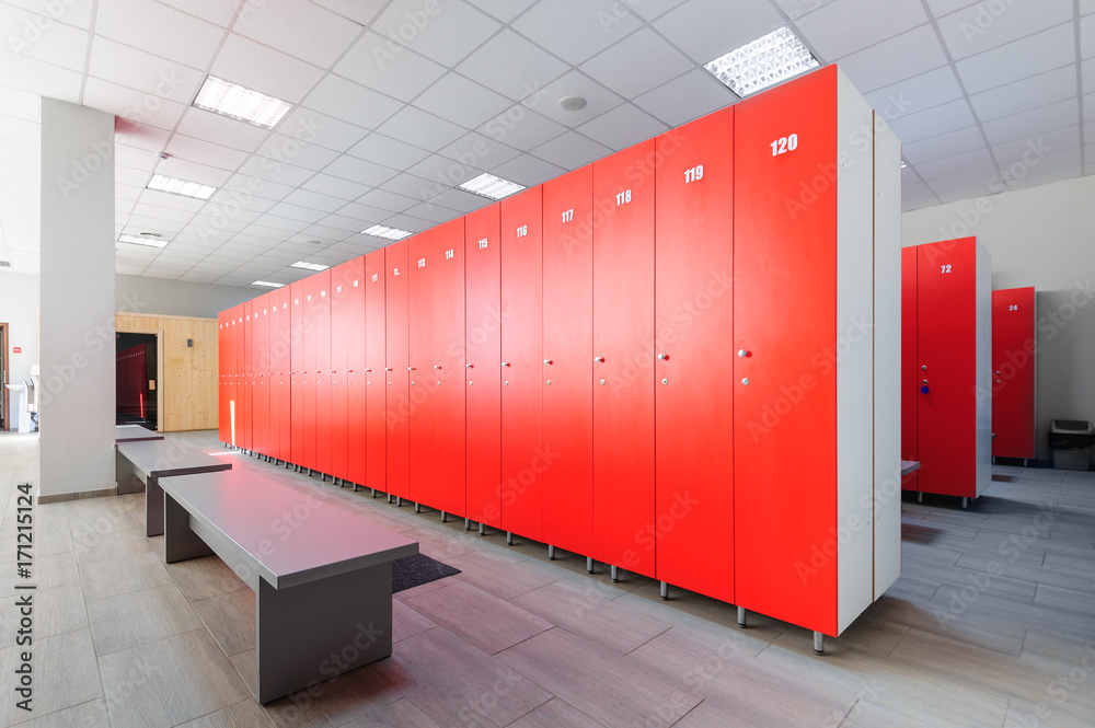 Interior Of Gym Locker Room Foto Poster Wandbilder Bei