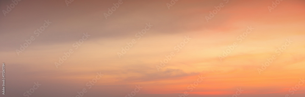 Colorful sunset sky with clouds in twilight time - obrazy, fototapety, plakaty 