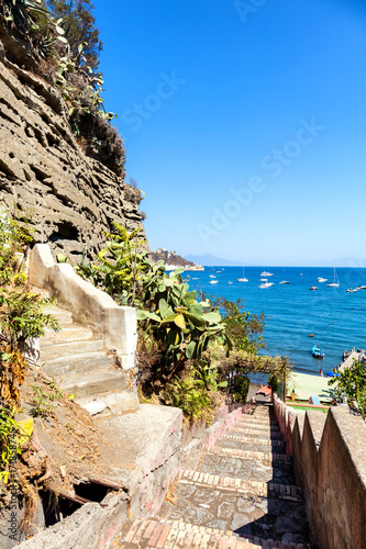 Escalier Menant à La Plage De La Chiaia Procida Golfe De