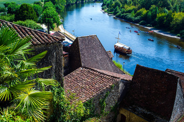 Boat tour on the beautiful Dordogne river, France