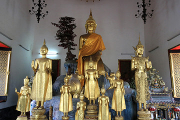 Wall Mural - Phra Buddha Paliai was cast in the reign of King Rama I as a statue of an elephant offering a honeycomb and Buddha Monday. Wat Pho - Wat Phra Chettuphon. Bangkok.