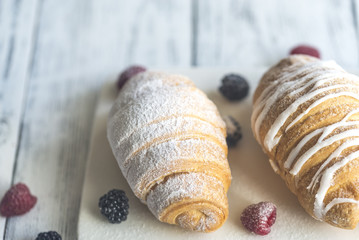 Sticker - Croissants with fresh berries