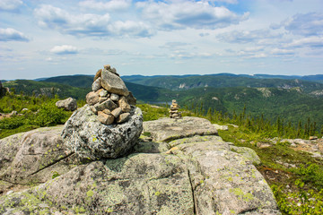 rock sculpture on top of parc des grands-jardins