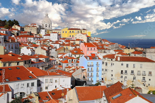 Plakat Alfama Lookout, Lizbona z góry