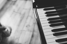 Black And White Piano Instrument Background