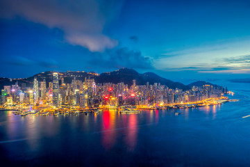 Fototapete - Panorama of Hong Kong City skyline at sunset