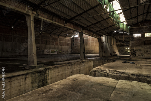 Zdjęcie XXL Główna hala Abandoned Factory
