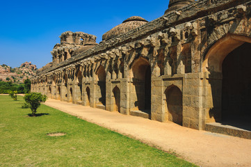 Fototapete - Ancient ruins in Hampi, Karnataka, India. Elephant Stables in Royal Centre, is located in the area that lies just outside the Zenana Enclosure.