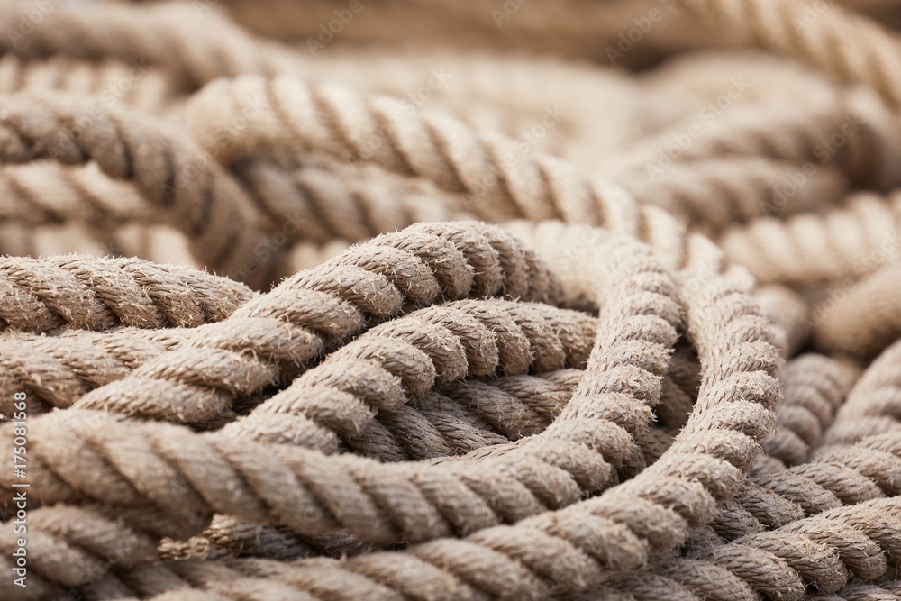 Rope in a pile - obrazy, fototapety, plakaty 
