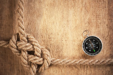 Compass And Rope Knot