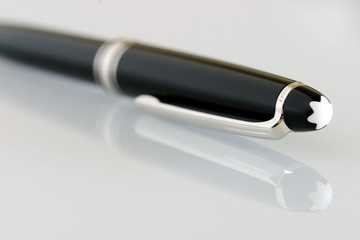 Mont Blanc pen closeup detail product photo