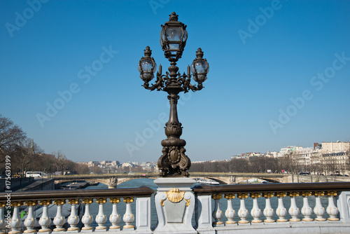 Zdjęcie XXL Latarnia na Alexander Bridge w Paryżu