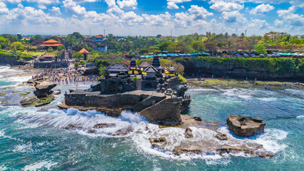 Wall Mural - Tanah Lot - Temple in the Ocean. Bali, Indonesia.