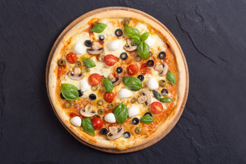 Canvas Print - Italian pizza with mozzarella