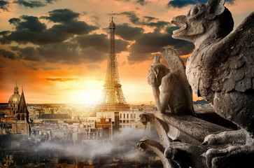 Wall Mural - cloudy sky over paris