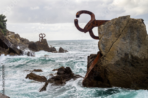 Fotografie, Tablou  Spanien - Baskenland - Donostia - San Sebastian - Peine del Viento (Windkamm)