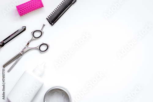 Fotografie, Obraz hairdresser tools on white background top view