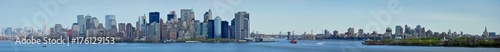 Panoramic View of New York from the Sea © Xavier