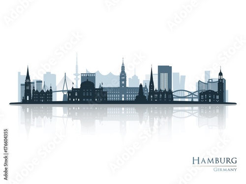 Fotografía Hamburg skyline silhouette with reflection. Vector illustration.