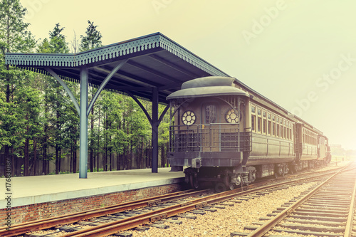 Zdjęcie XXL Stary dworzec kolejowy
