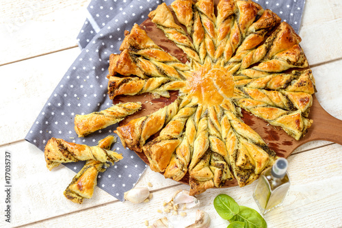 Tarte Soleil Au Pesto Et Basilic 4 Buy This Stock Photo And