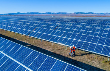 Wall Mural - solar power station