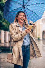 Wall Mural - Some people sing, while others smile in the rain