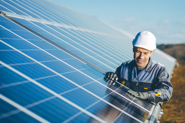 Wall Mural - solar power station