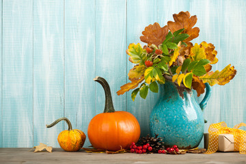 Poster - Thanksgiving background with fall decoration