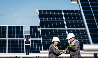 Wall Mural - solar power station