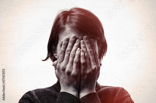 Cuadros en Lienzo Concept of fear,shame, domestic violence