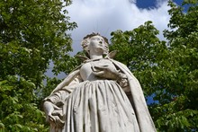 Statue Of Mary Stuart, In Paris, In Luxembourg Garden (Queen Of Scots And Queen Consort Of France) 