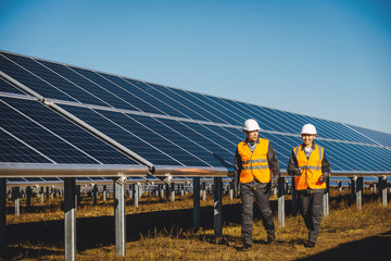 Wall Mural - solar power station