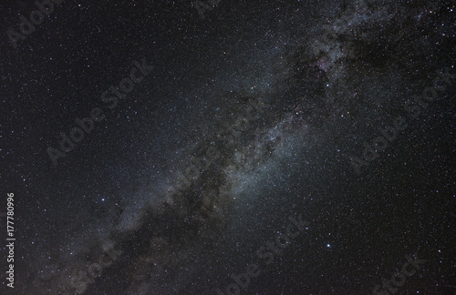 Zdjęcie XXL Główne gwiazdy konstelacji Łabędź, Lira i Orzeł tworzą kosmiczny Letni Trójkąt
