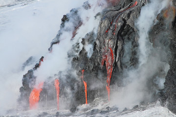 Wall Mural - Lava flows from the Kilauea volcano