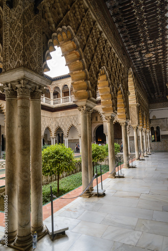 Patio de las Muñecas en el Palacio de Real Alcázar de Sevilla , España - Buy this stock photo and explore similar images at Adobe Stock | Adobe Stock