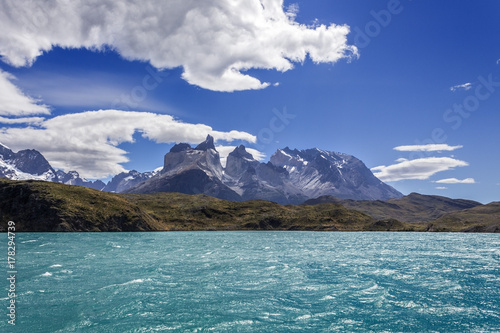 Zdjęcie XXL Cuernos del Paine