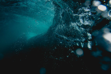 under water wave breaking