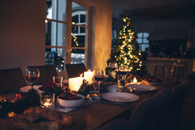 Dining Table Set For Christmas Dinner