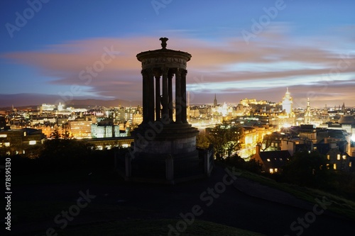 Zdjęcie XXL Panorama Edynburg Szkocja przy nocą