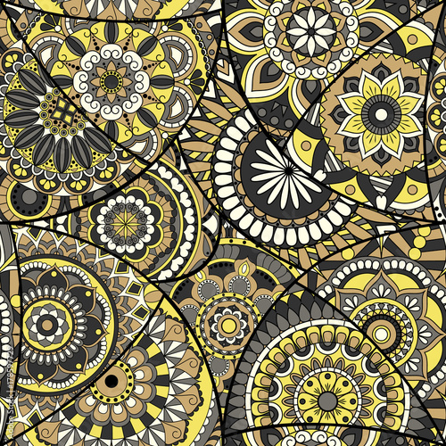 Cotton fabric Dachówka bezszwowe wzór mandale. Vintage elementy dekoracyjne. Ręcznie rysowane tła. Islam, arabski, indyjski, otomańskimi motywami. Idealna do drukowania na tkaniny lub papieru.