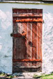 Fototapeta Krajobraz - old wooden door