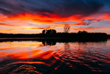 Fototapeta Krajobraz - beautiful sunset on the river