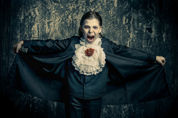 fearfull vampire kid