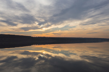 Wall Mural - sunset on the lake