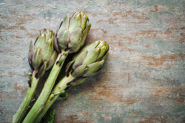 Wall Mural - Raw artichokes