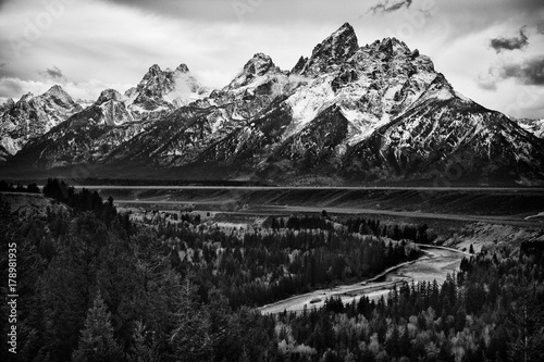 snake-river-overlook